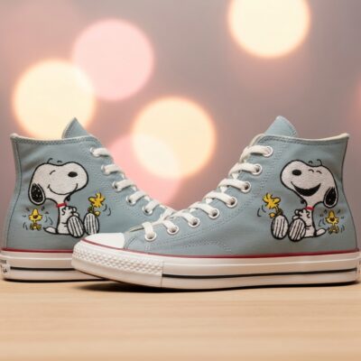 Snoopy Hand-Embroidered Converse Chuck Taylor 1970s - All Star Classic