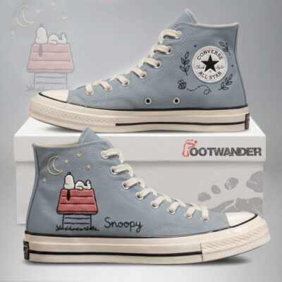 Snoopy Hand-Embroidered Converse Chuck Taylor 1970s - All Star Classic