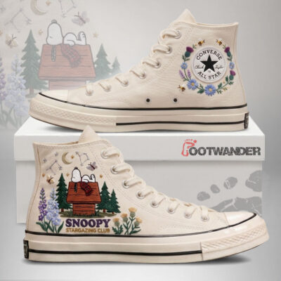 Snoopy Hand-Embroidered Converse Chuck Taylor 1970s - All Star Classic