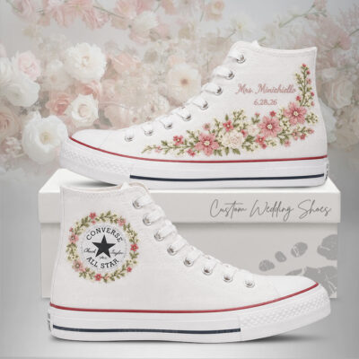 Personalized Wedding Hand-Embroidered Sneakers, Wedding Gift for Bride, Wedding Hand-Embroidered Shoes, Anniversary Gift, Hand-Embroidered Converse Chuck Taylor 1970s - All Star Classic